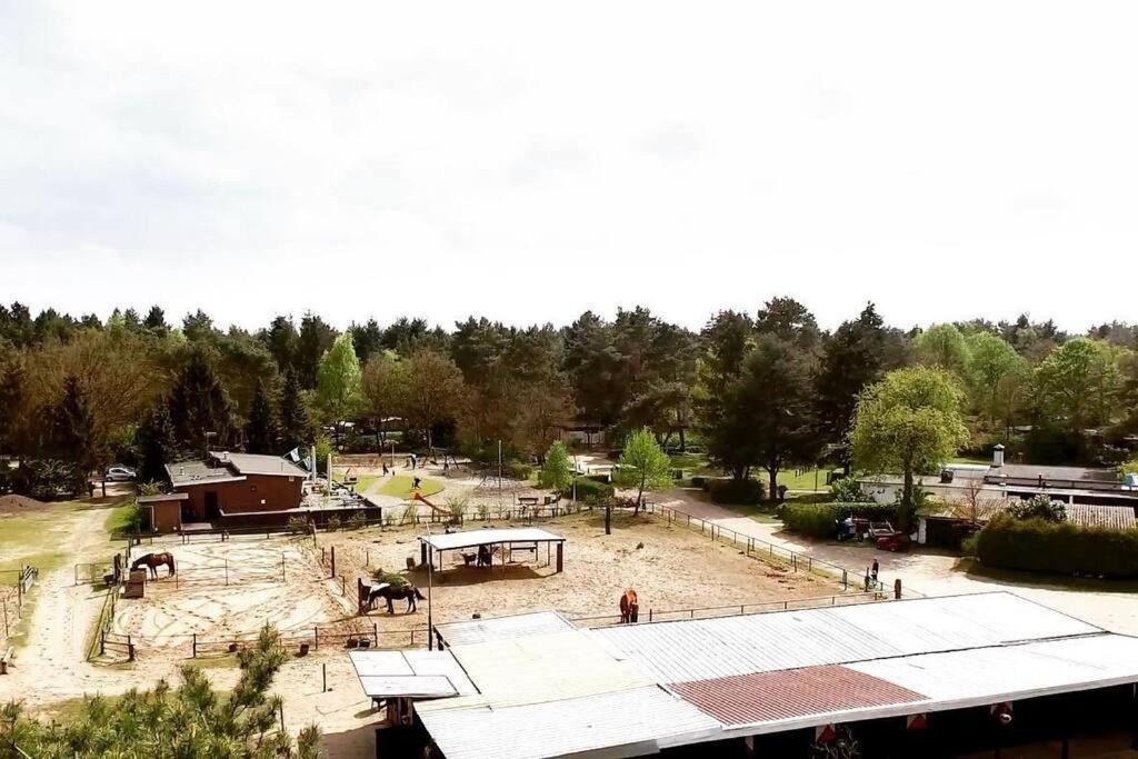 Sfeervol Chalet In Het Bos 宁斯佩特 外观 照片